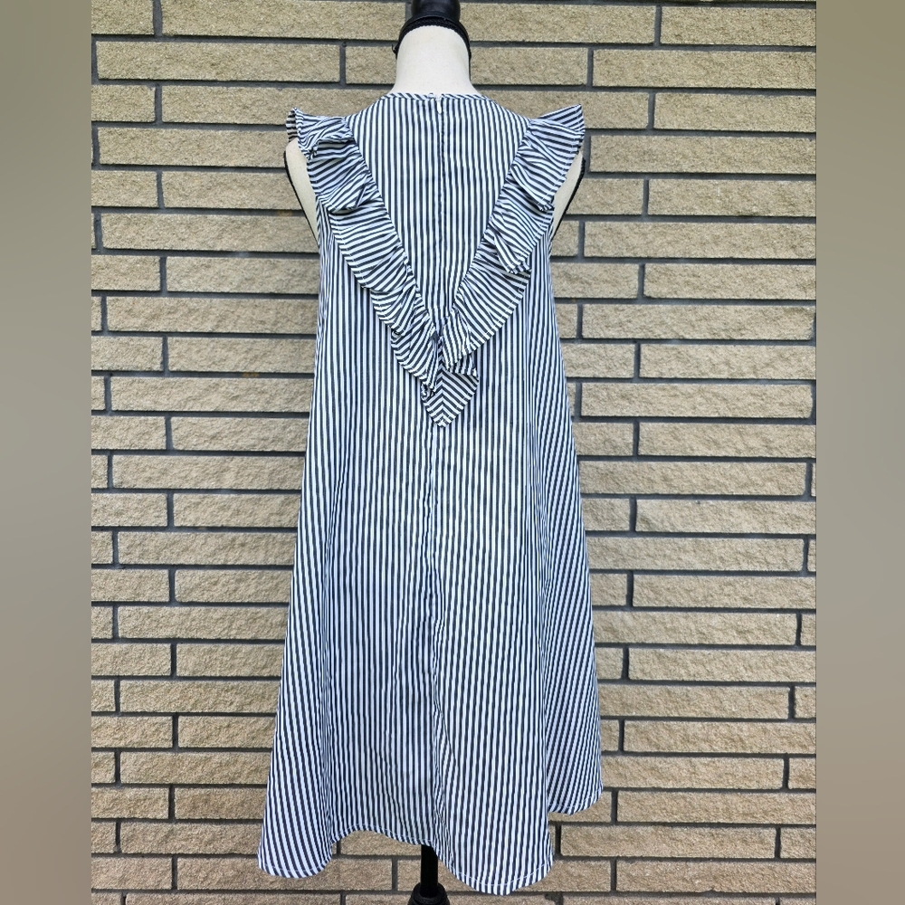 Striped Ruffle Dress - Picture 4 of 16